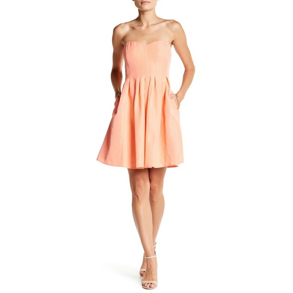 J. Crew Dresses & Skirts - J CREW Marlie Classic strapless fit & flare dress